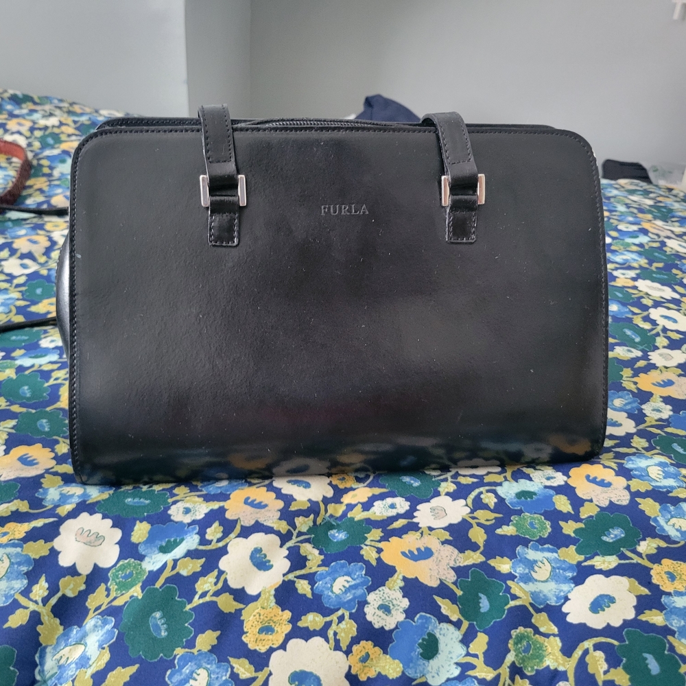 Vintage Furla Black Leather Top-Handle Bag